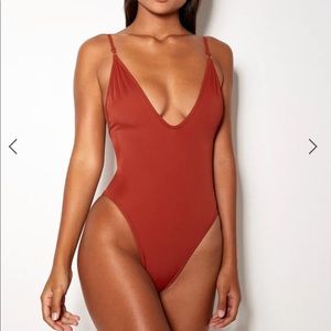 Gooseberry One piece in Rum